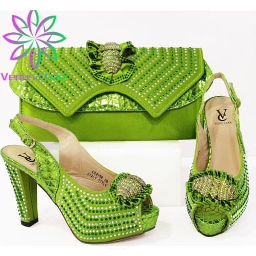Design Phoenix Shape Metal Decoration Style Party 2021 New Arriva Italian Women Shoes and Bag Set With Platform in Green Color