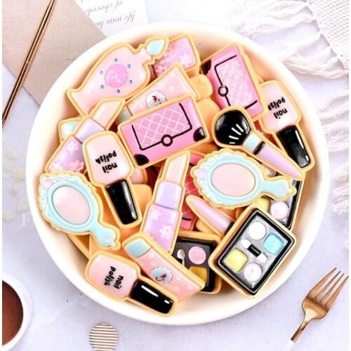 20pc Simulation Cartoon Cosmetic Miniature Dollhouse Mini Play Toys For Dolls Accessories Scrapbooking Fit Phone Resin Cabochon