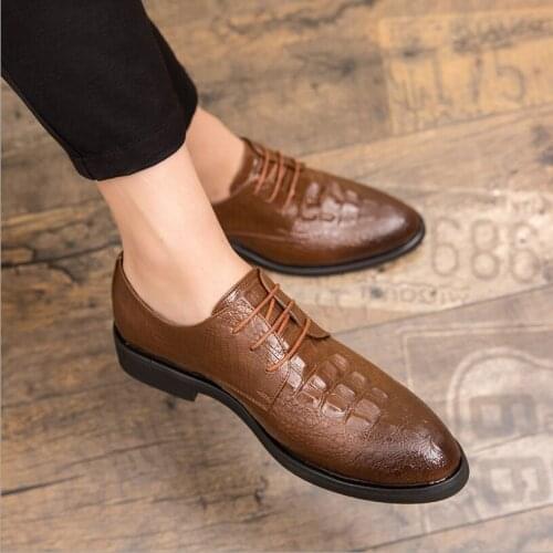 YI LIU JIU BA Men's Patent Leather Shoes