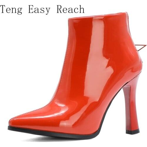 Ankle Boots Women 2021 Autumn Shoes New Fashion Classic Womens Ankle Boots Water-proof Red Short Boots Woman Large Size 45