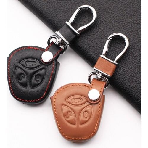 Newest Fashion Men Genuine Leather Remote Key Case Car Key Wallet chain for lada granta largus kalina priora 3 buttons
