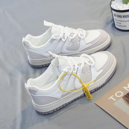 New fashion Korean style small white shoes womens shoes hollow breathable board shoes flat shoes casual sports shoes