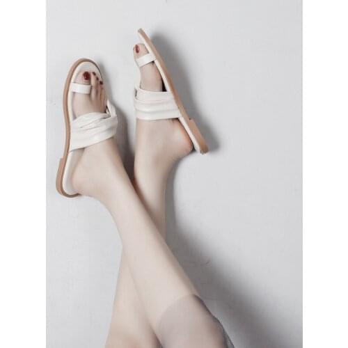 2019 New Womens Summer Fashion Flip Flops Leather Flat Heel Outdoor Slippers Casual Beach Slippers Home Slippers