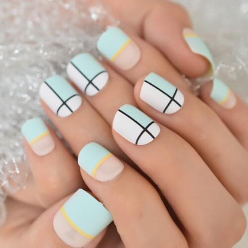 Grid colorful with cutting line pre designed nails art press on nail short tips square lovely supplies for professionals IMABC