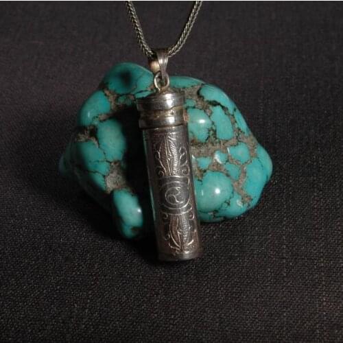 Handmade Nepalese 925 Silver Tibetan OM Gau Pendant Necklace Sterling Buddhist Vajra Prayer Box Pendant Necklace Lucky amulet