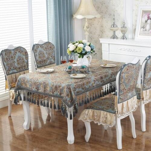 JIEMEIRUI Jacquard Tablecloths On The Table
