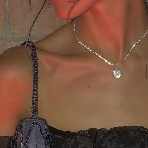 Unique Design Minimalist Simulated Pearl Pendant Necklace for Women Girl Alloy Chain Link Shiny Rhinestones Chokers Necklaces