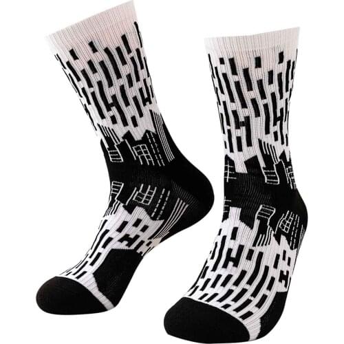 Mens sports socks, printed stockings, medium tube spring and autumn stockings,high elastic and breathable outdoor sports hiking