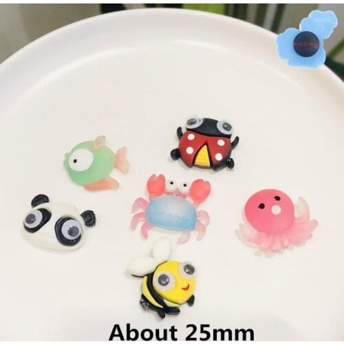 Good Quality 1pcs Lovely Bee Crab Children Garden Shoes Accessories Resin Shoe Decorations Fit Croc Jibz Charm Wristband