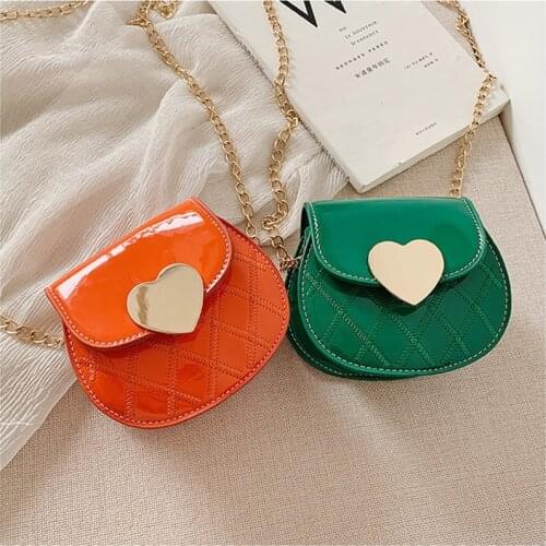 2021 Brand New Little Girls Crossbody Bag Kids Children Messenger Bag with Heart Buckle Cute Fashion Chain Small Bag