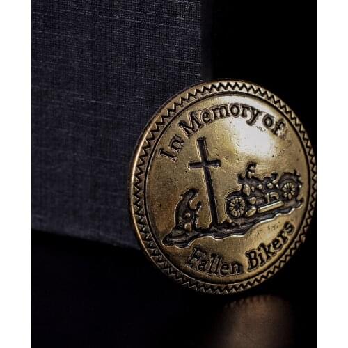 10X 30MM BRASS BIKER MOTORCYCLE CONCHOS IN MEMORY OF FALLEN BIKERS CHICAGO SCREW