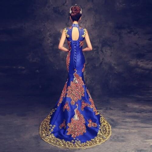 Luxury Royal Blue Embroidered Chinese Evening Dress Long Cheongsam Bride Wedding Qipao Mermaid Host Dresses Oriental Qi Pao