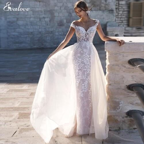 EVALOVE New Arrival Elegant Scoop Neck Backless Mermaid Wedding Dress Luxury Cap Sleeve Appliques Customized Vintage Bridal Gown