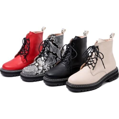 2020 Women shoes Spring Women Short Boots Round Head Lace-up British Style Women Boots Red Student Shoes