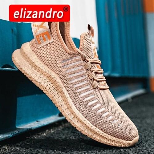 2021 New Mens Running Shoes Lightweight Casual Mesh Summer Sports Casual Sports Shoes Large Size Mesh Breathable Solid Color Fa