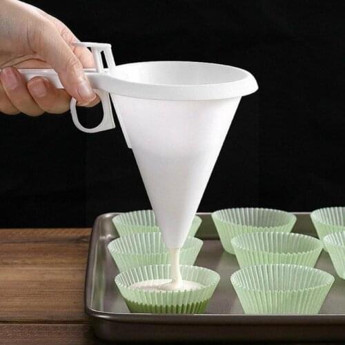 Adjustable Baking Tools Icing Candy Kitchen Funnel Pastry Batt Cookie Cream Pancake Accessories Chocolate Dispenser Cupcake W6Y2