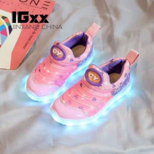 IGxx LED Light Up Shoes For Kids LED Men Spider USB Charging Glowing Slip-on Shoes LED Child Luminous Sport LED Sneakers Boys