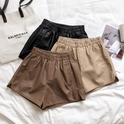 2019 Winter Plus Size Shorts Women Elastic Waist PU leather Sexy hot Shorts Female Celebrity Loose Vintage Femme Casual Shorts