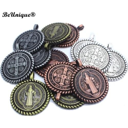 BeUnique Necklaces