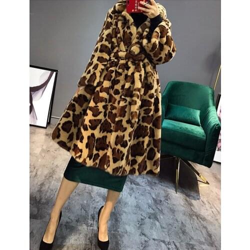 2019 New Womens Imported Mink Fur Coat Womens Thick Warm Fur Jacket Whole Leather Fur Coat Womens Long Leopard Fur Outwear