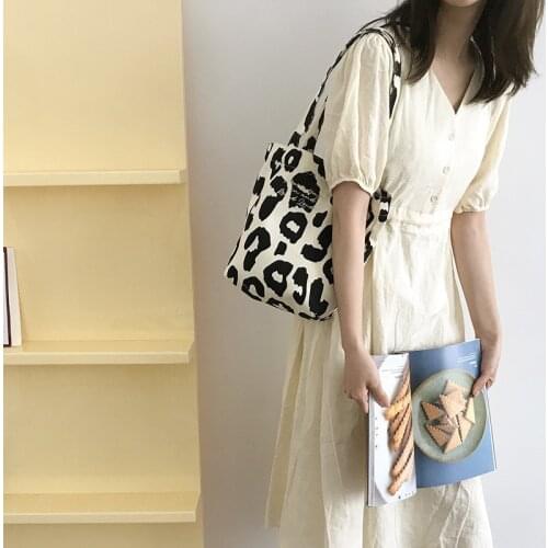 Yeqofcd Fashion Women Shoulder Bags Pink Black Leopard Bucket Shaped Canvas Handbag Letter Pattern Cotton Tote Bag Lady Purses