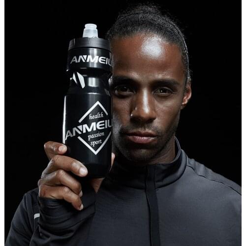 Sports Fitness Bottle Squeeze Water Cup 710ml Outdoor Bicycle Cycling Training Kettle Outdoor Water Bottle