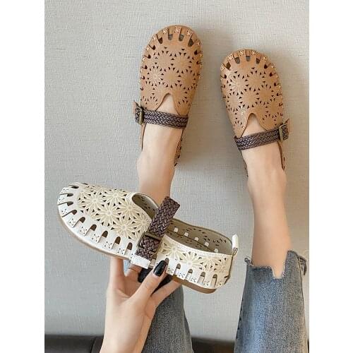 Summer new ladies single shoes retro style flat hollow soft bottom comfortable light casual peas shoes fashion
