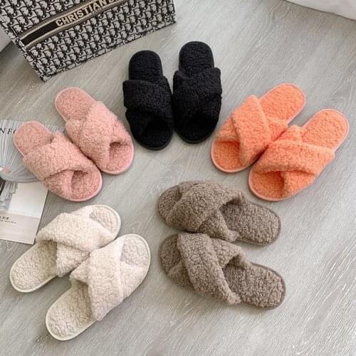 Winter Women Furry Slippers For Women Fashion Cross Warm Soft Lambswool Slippers Ladies Indoor Plush Home Slippers Leak-Toe Shoe