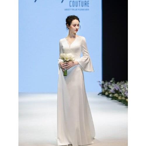 2021 New Bride Sen French Light Wedding Dream Super Fairy Net Red Dress Satin