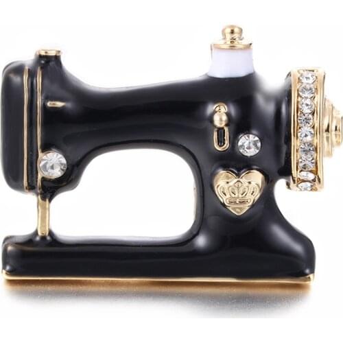Black Sewing Machine Women Pin Brooches Brooch Thimble Needle Thread Seamstress Enamel Pins Denim Jacket Pin Badge Gift Jewelry