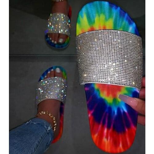 Beach sandals home durable non-slip printing Spring/summer new 2020 women flat bottom rhinestone rainbow color outdoor leisure