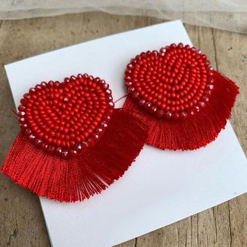 Dvacaman Bohemian Handmade Beaded Tassel Heart Drop Earrings Female Fashion Weave Resin Fringe Statement Earrings Jewelry Summer