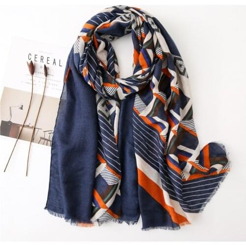 Winter Warm Cotton Neck Scarf Fashion Large Soft Hijab Stylish Long Shawl Female Blanket Wrap