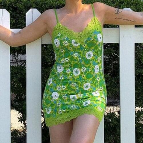 Y2K Floral Lace Trim Mini Dress Sexy Low Cut Spaghetti Strap Cami Dress 2000s Retro Y2K Aesthetic Women Summer Bohe Bodycon
