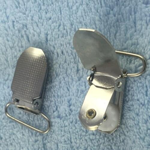 100pcs 20mm Round Dotted Shaped Metal Suspender Clips Brace Clip Silver Lead Free Ribbon Holder Plastic Insert Craft Sewing Tool