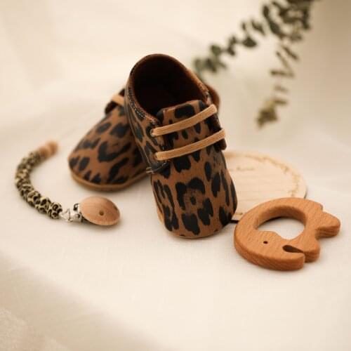 2021 New Newborn Gift Set Baby Shoes Milestones Pacifier Chain Photography Supplies Birth Gift Baby Care Product