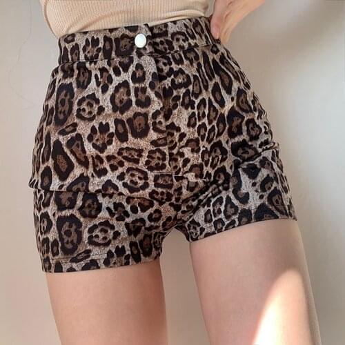 Summer Sexy High Waist Shorts Women Fashion Leopard Slim Fitting Soft Wild Stylish Shorts for Daily Streetwear Bottoms