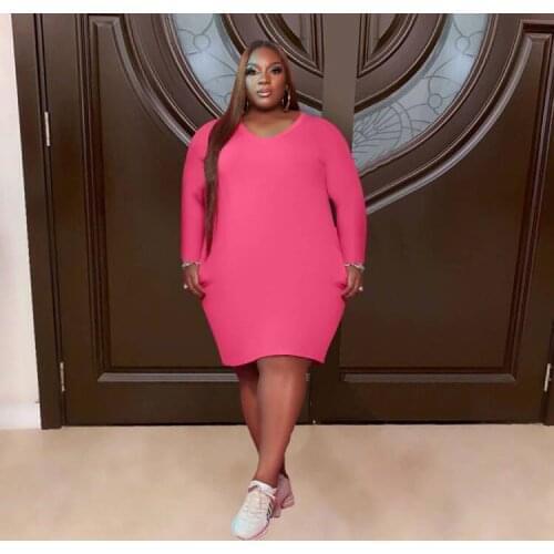 ChocoMisty-LadyPlus Plus-size Dresses Round Neck Solid Color Long Sleeve Midi Dress L750