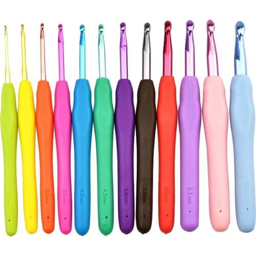 12pcs Crochet Knitting Needles Soft Handle Crochet Hook Set Knitting Needles Tool DIY Needle Craft Sewing Tools 2.0-8.0mm