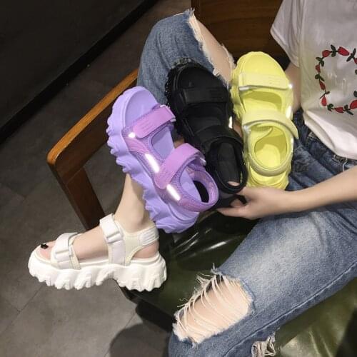 Thick-Soled Velcro White Simple Ladies Sports Sandals Summer Fashion Elegant Wedge Sandals Large Size 35-40