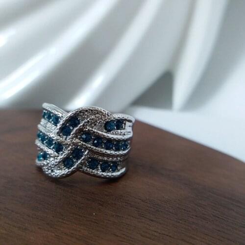 Fashion vintage blue stone Rings for women New trendy retro cubic Zirconia Ring classic copper Rings male female engagment gift