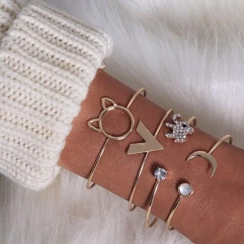 4 Pcs/Lot European Simple Cute Cat Moon Star Geometric Gold Color Bracelets & Bangles Women Fashion Jewelry Bangle Set Gift