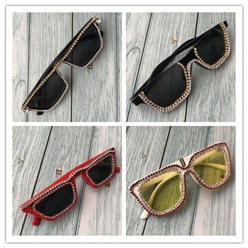 Luxury New European and American Glasses with Diamond Sunglasses Women Fashion Generous Frame Ladies Sun Glasses UV400