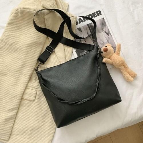 Female High Quality Bucket Bag For Women 2020 Vintage Shoulder Bag Big Capacity Crossbody Bag Little Bear Shopping Handbag Purse