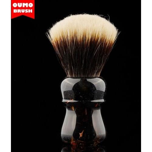OUMO BRUSH- Compass Shaving brush with badger hair knot