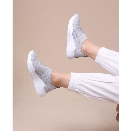 Womens Sports Shoes Gray Knitwear Stone Casual Casual Sports Shoes 2021 Summer Season