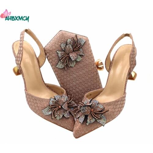 Champagne Color New Arrivals Nigerian Women Shoes and Bag Set Pointed Toe Pumps for Wedding Party