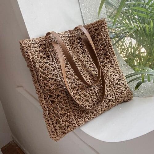 Women Handbag Summer Beach Bag Rattan Woven Handmade Knitted Straw Large Capacity Totes Leather Women Shoulder Bag Bohemia New