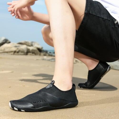 Unisex Breathable Aqua Shoes Lightweight Quick-Drying Beach Boots Casual Swimming Fitness Sneakers Non-Slip Escarpines Playa