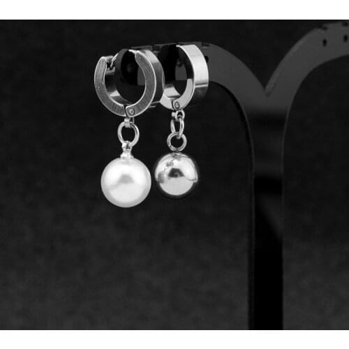 New Punk Stainless Steel Round Pearl Pendant Earrings For Women Korean Fashion Simple Unfading Metal Stud Jewelry Wholesale